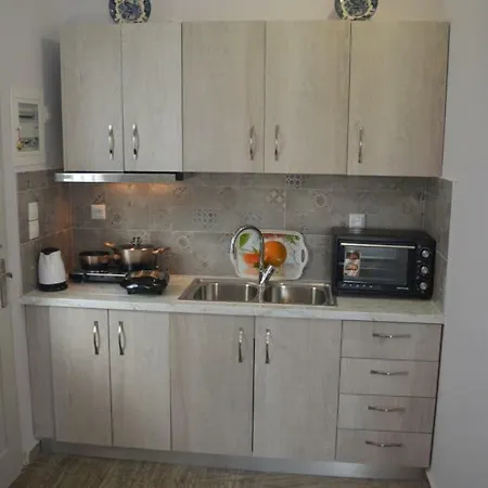 Apartament The House *